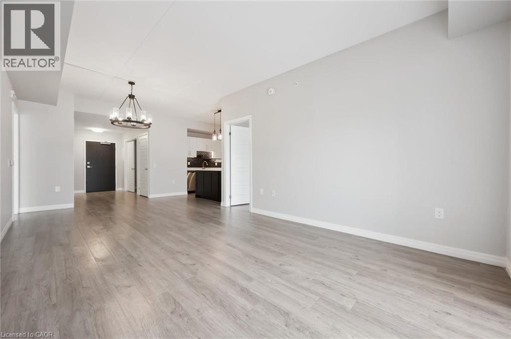 35 Kingsbury Square Unit# 214, Guelph, Ontario  N1L 0J4 - Photo 13 - 40832088