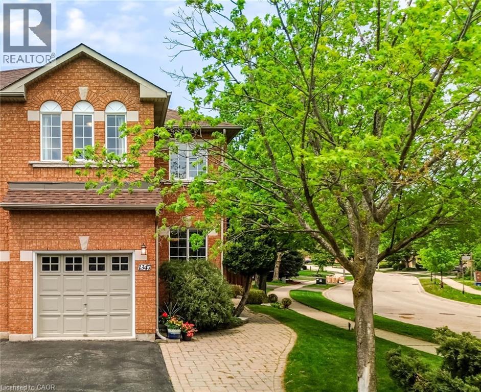 1347 Brookstar Drive, Oakville, Ontario  L6M 3W1 - Photo 2 - 40831096