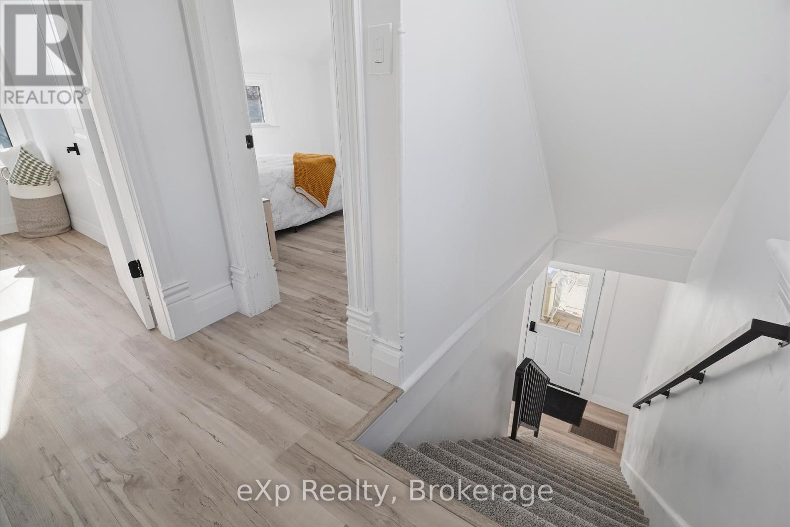 192 William Street W, North Middlesex, Ontario  N0M 2K0 - Photo 29 - X13152950