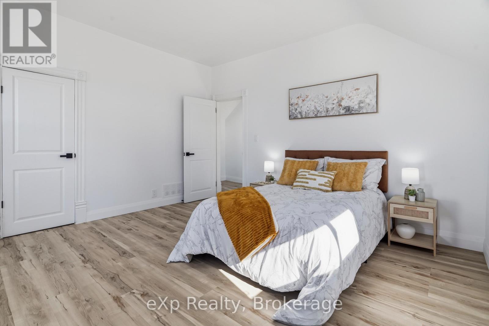 192 William Street W, North Middlesex, Ontario  N0M 2K0 - Photo 32 - X13152950