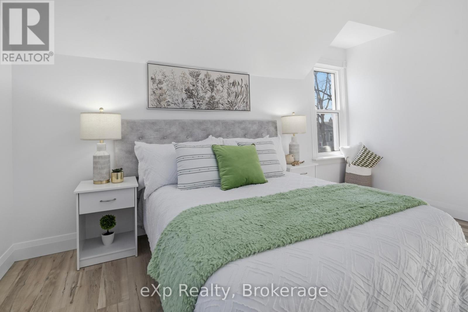 192 William Street W, North Middlesex, Ontario  N0M 2K0 - Photo 34 - X13152950