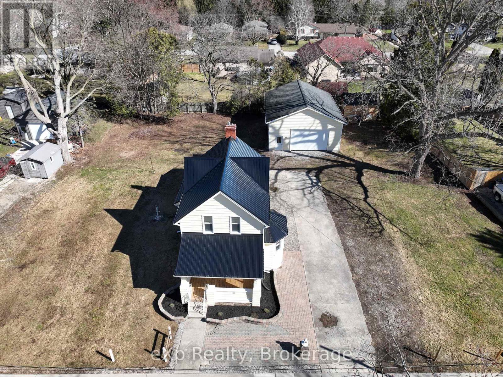 192 William Street W, North Middlesex, Ontario  N0M 2K0 - Photo 38 - X13152950