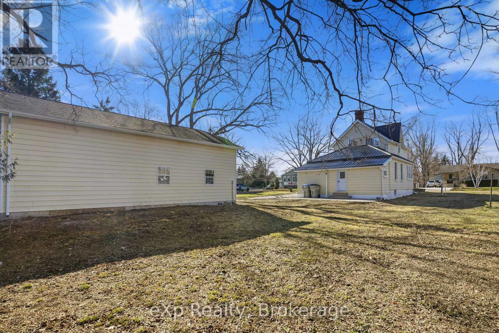 192 William Street W, North Middlesex, Ontario  N0M 2K0 - Photo 43 - X13152950
