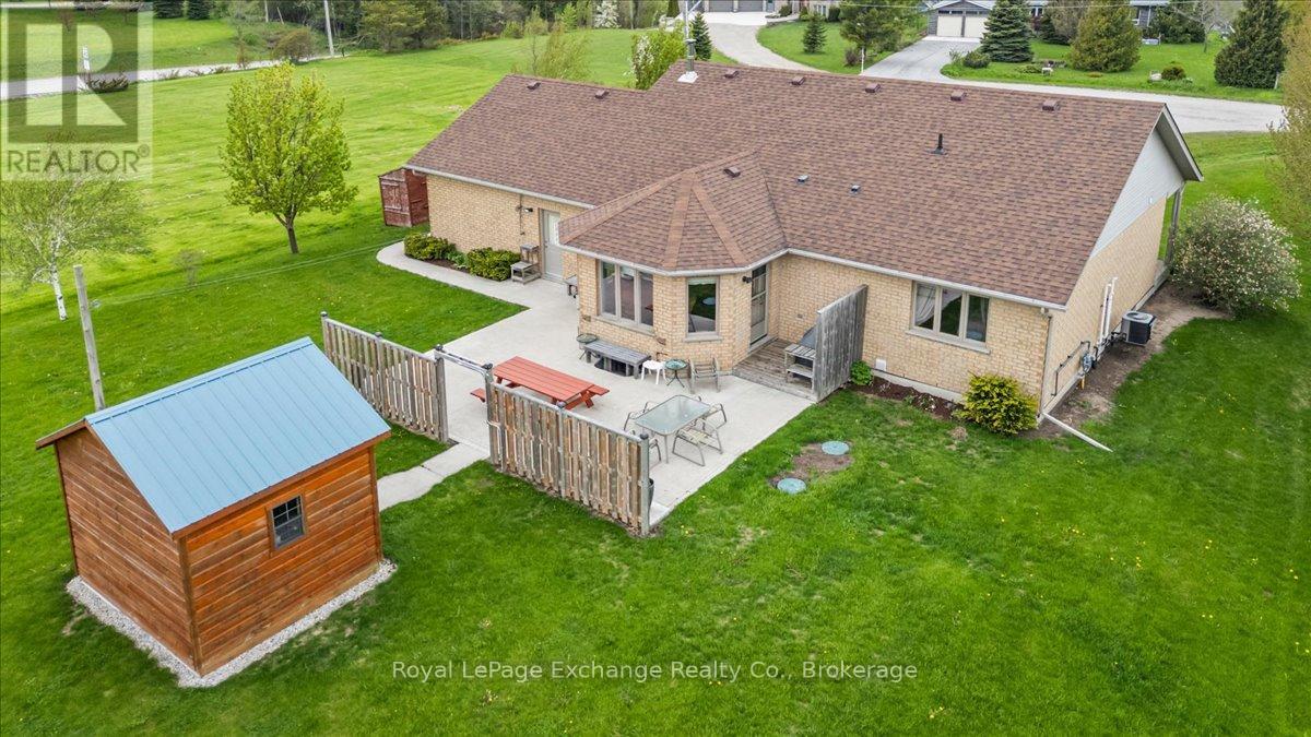 801 Troys Trail, Huron-Kinloss, Ontario  N2Z 0C1 - Photo 3 - X13152998