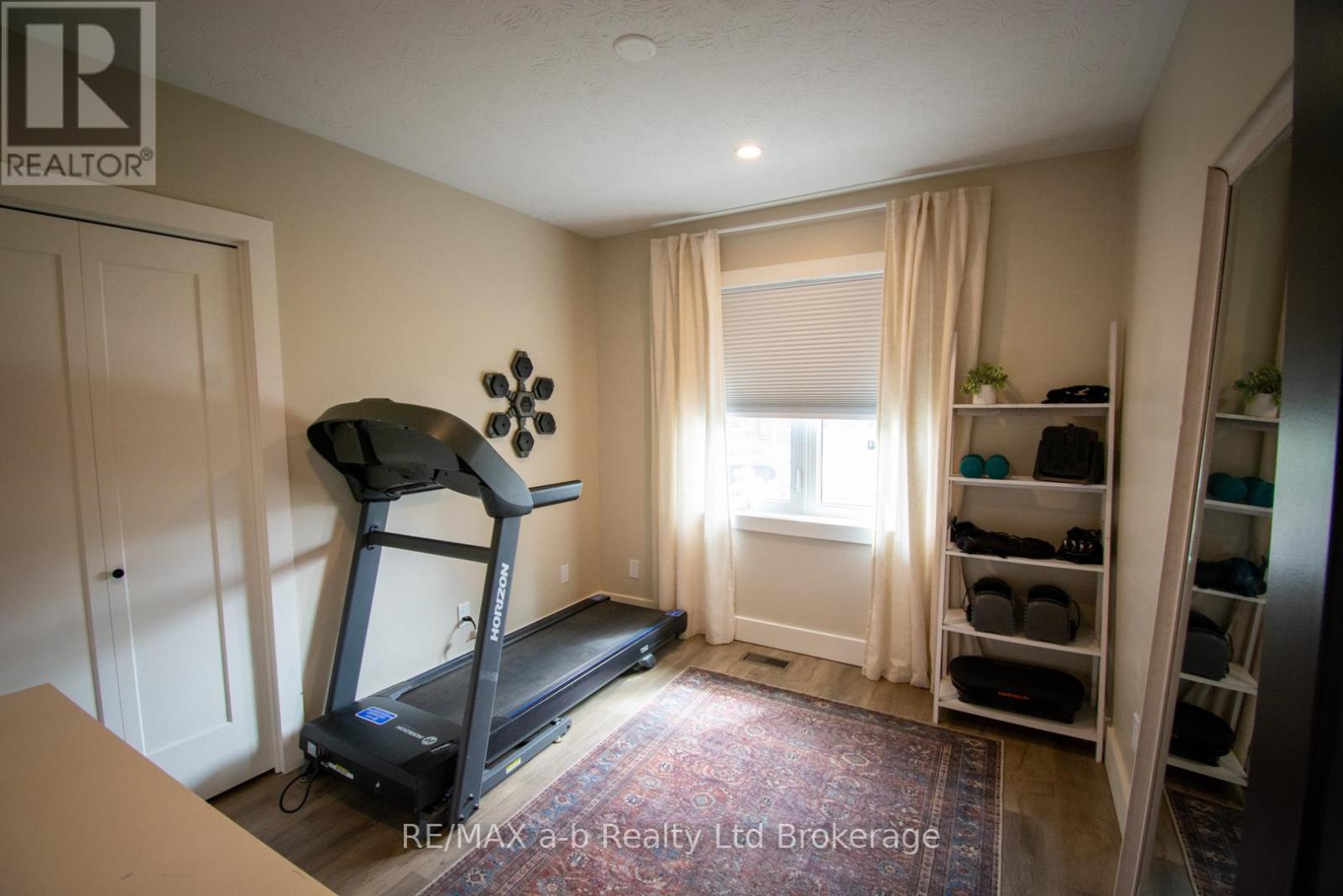 3 Belfast Circle, Tillsonburg, Ontario  N4G 5G3 - Photo 21 - X13153046