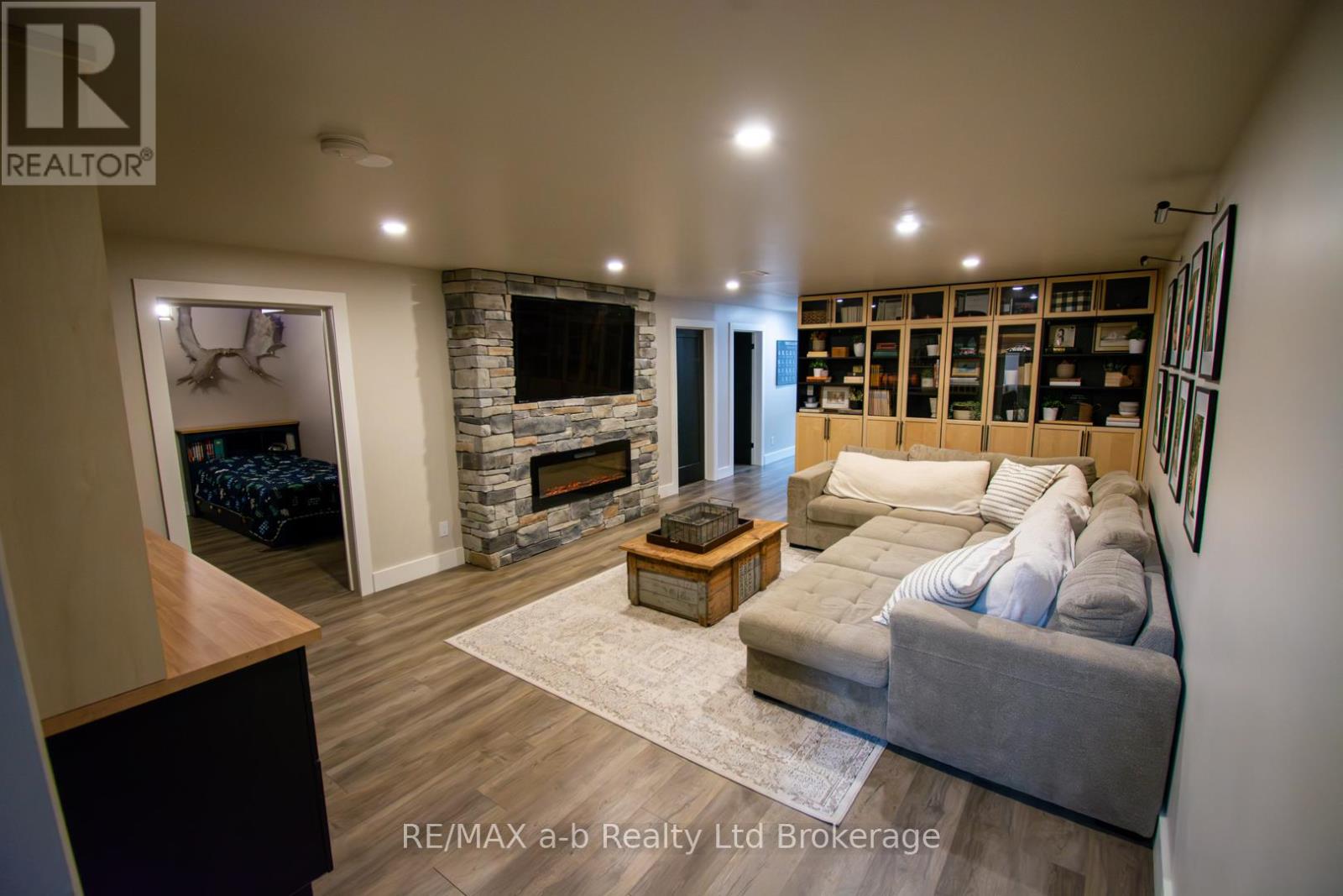 3 Belfast Circle, Tillsonburg, Ontario  N4G 5G3 - Photo 28 - X13153046