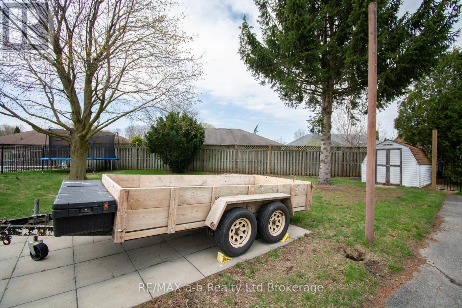 3 Belfast Circle, Tillsonburg, Ontario  N4G 5G3 - Photo 48 - X13153046