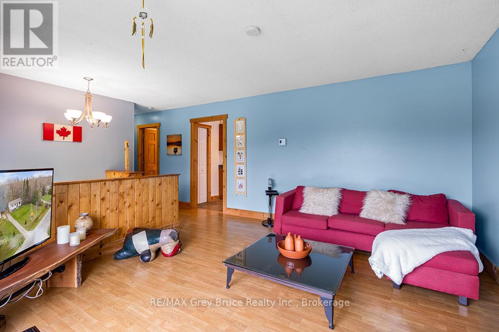 46 Maple Golf Crescent, Northern Bruce Peninsula, Ontario  N0H 2R0 - Photo 21 - X13154046