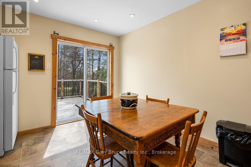 46 Maple Golf Crescent, Northern Bruce Peninsula, Ontario  N0H 2R0 - Photo 24 - X13154046