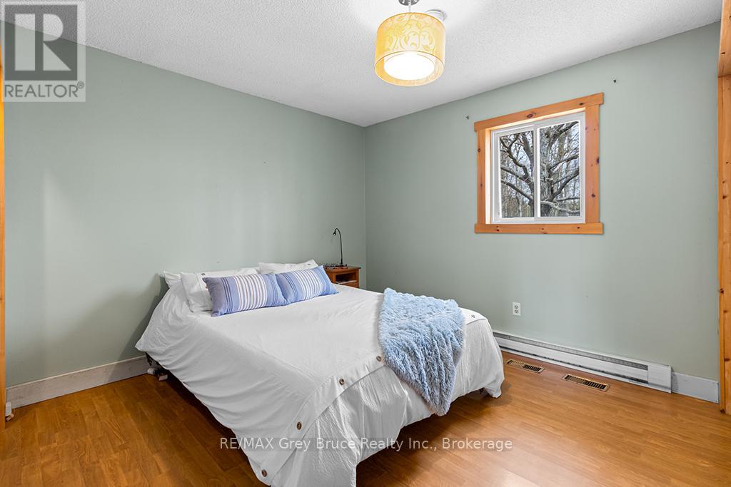 46 Maple Golf Crescent, Northern Bruce Peninsula, Ontario  N0H 2R0 - Photo 25 - X13154046