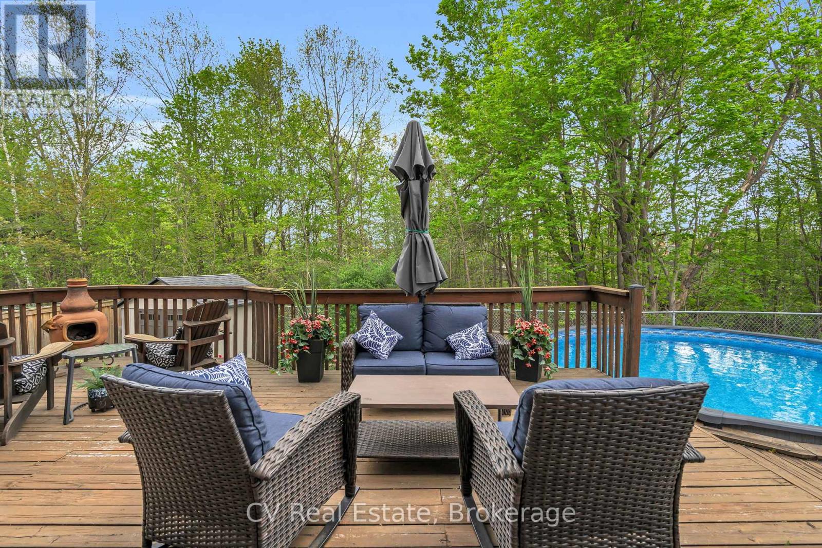 5 Mccutcheon Court, Barrie, Ontario  L4N 7C6 - Photo 4 - S13154270