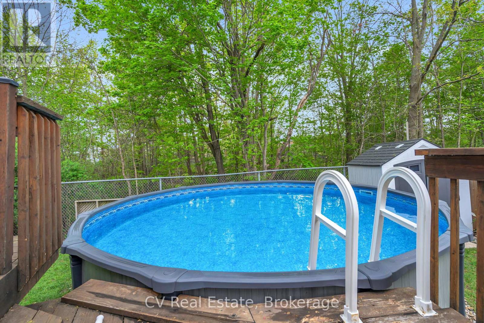 5 Mccutcheon Court, Barrie, Ontario  L4N 7C6 - Photo 5 - S13154270