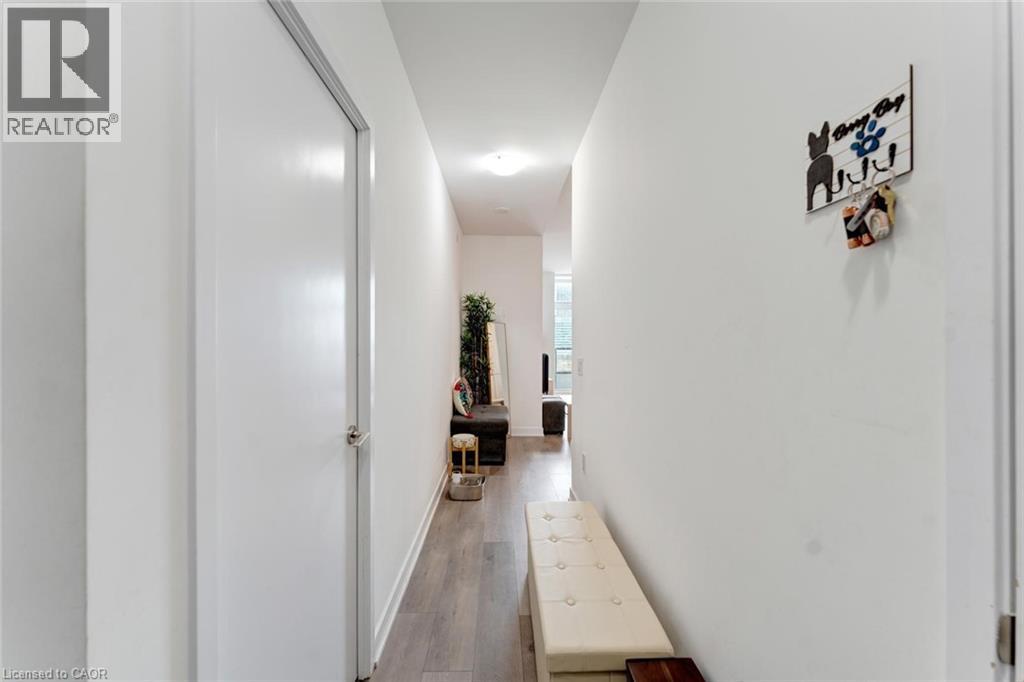 10 Honeycrisp Crescent Unit# 1120, Vaughan, Ontario  L4K 0M7 - Photo 3 - 40829839