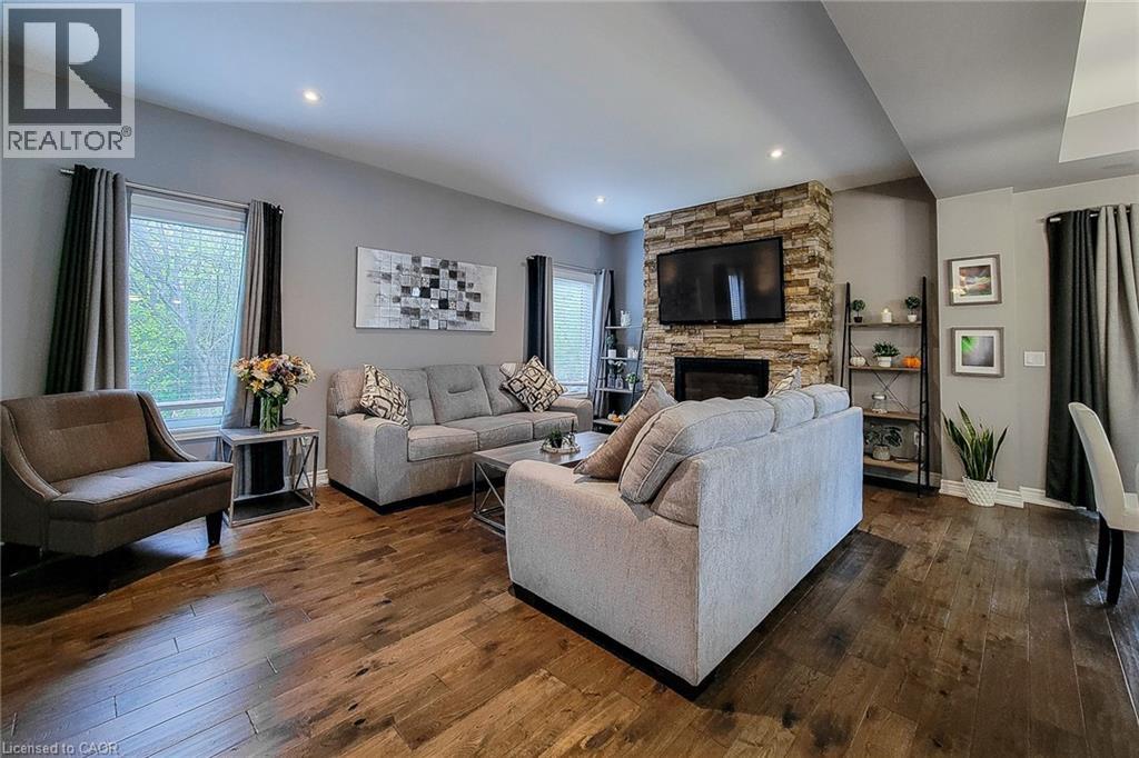4274 Sixth Avenue, Niagara Falls, Ontario  L2E 4S8 - Photo 6 - 40832220