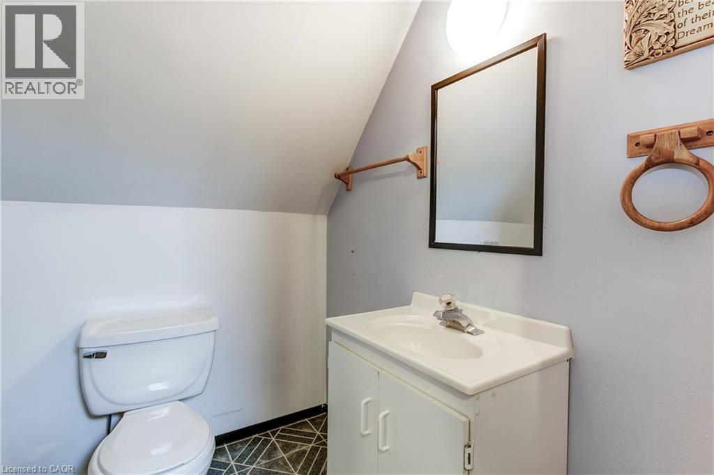 18 Fairleigh Crescent, Hamilton, Ontario  L8M 2K9 - Photo 35 - 40831992