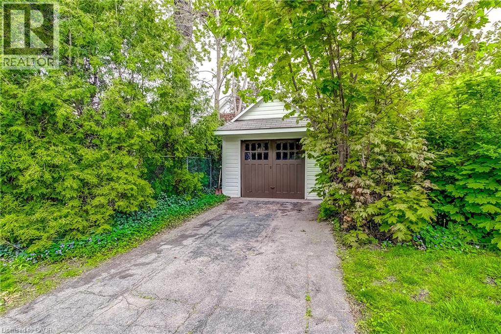 18 Fairleigh Crescent, Hamilton, Ontario  L8M 2K9 - Photo 43 - 40831992
