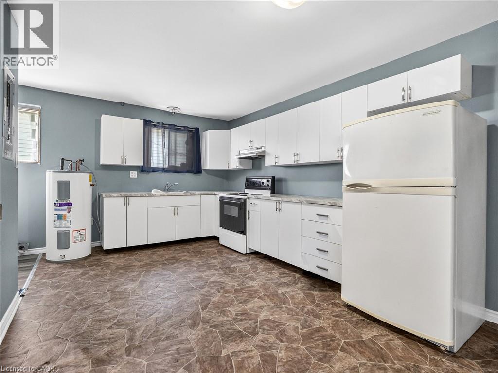478 East Main Street, Welland, Ontario  L3B 3X6 - Photo 7 - 40831584