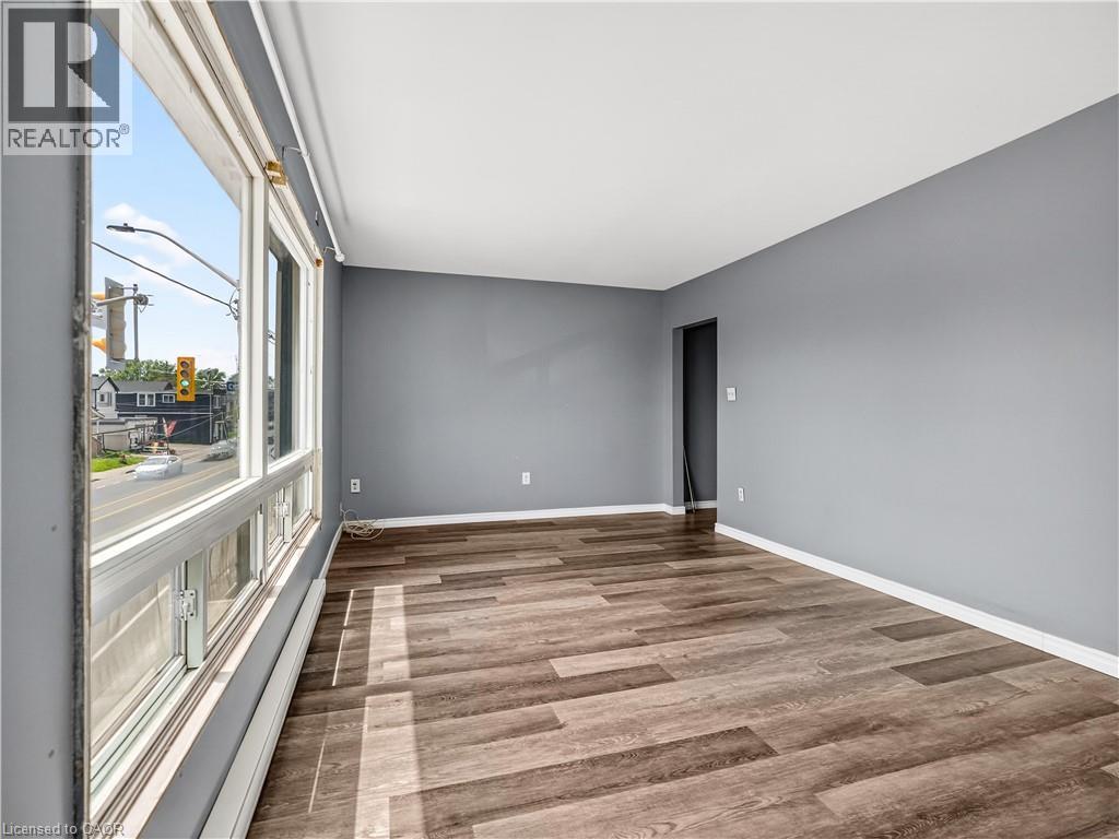 478 East Main Street, Welland, Ontario  L3B 3X6 - Photo 9 - 40831584