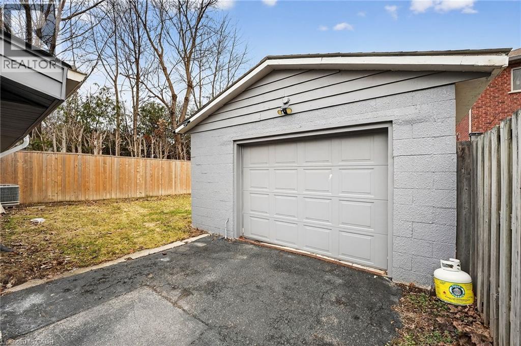 93 Walnut Street, Brantford, Ontario  N3T 1H3 - Photo 19 - 40832234
