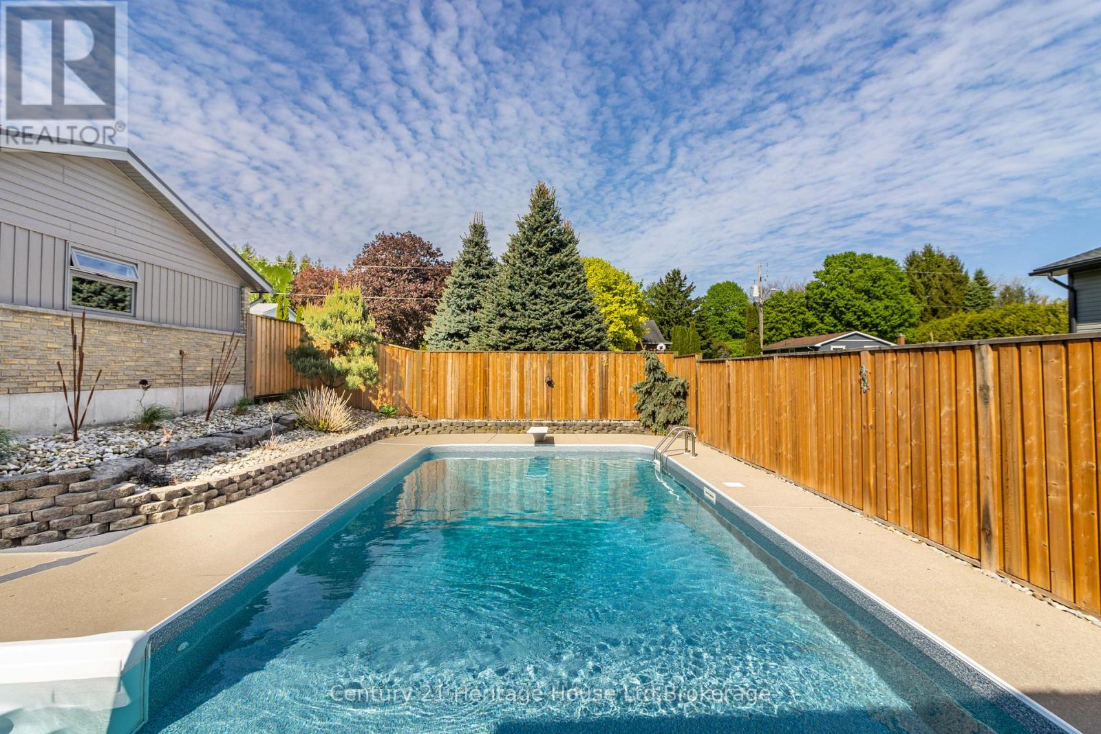 11 Millard Street, South-West Oxford, Ontario  N4S 7V6 - Photo 8 - X13155388