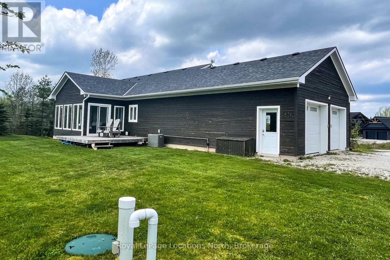 109 Robertson Avenue, Meaford, Ontario  N4L 1W7 - Photo 3 - X13155514