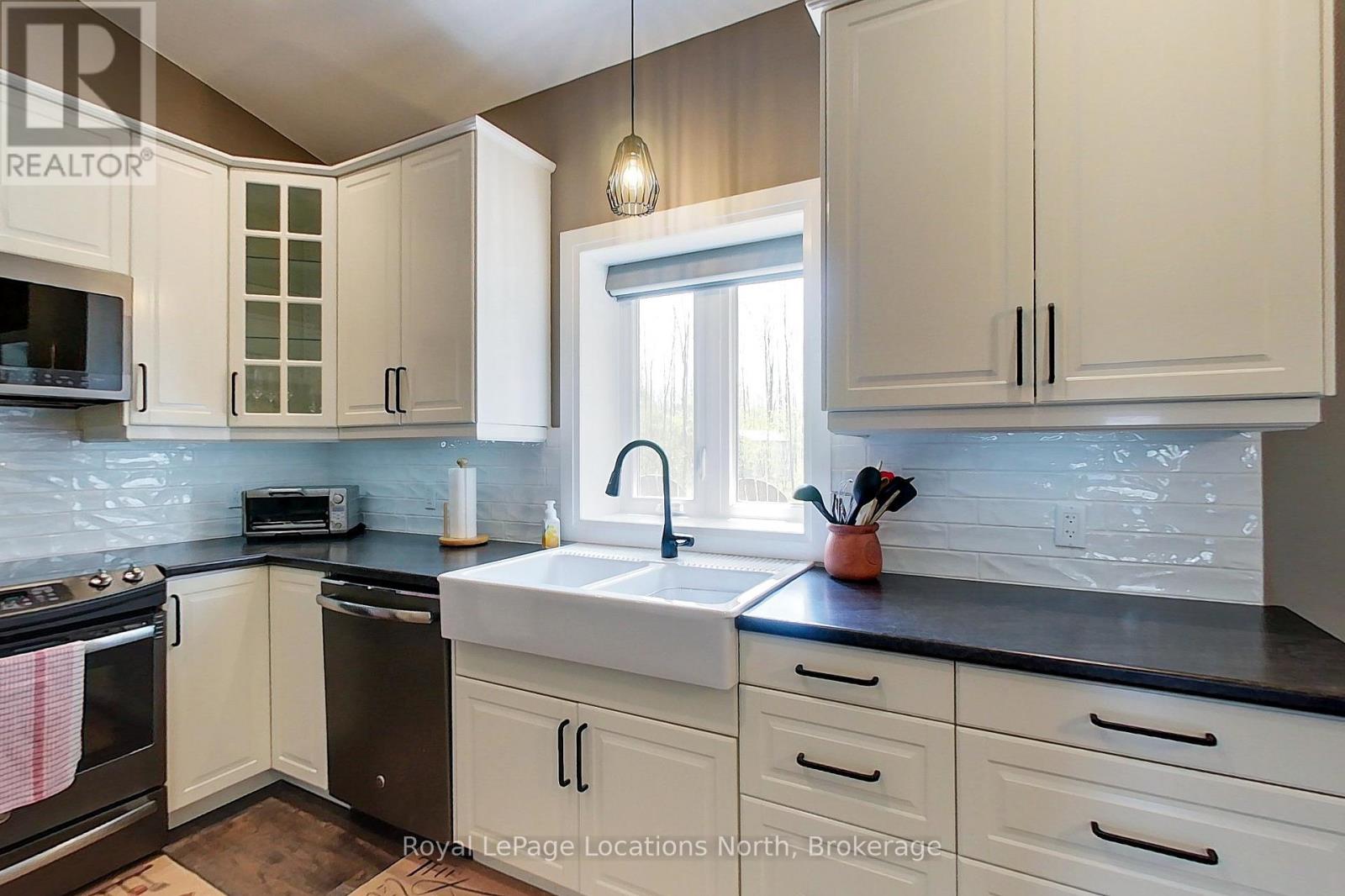 109 Robertson Avenue, Meaford, Ontario  N4L 1W7 - Photo 9 - X13155514