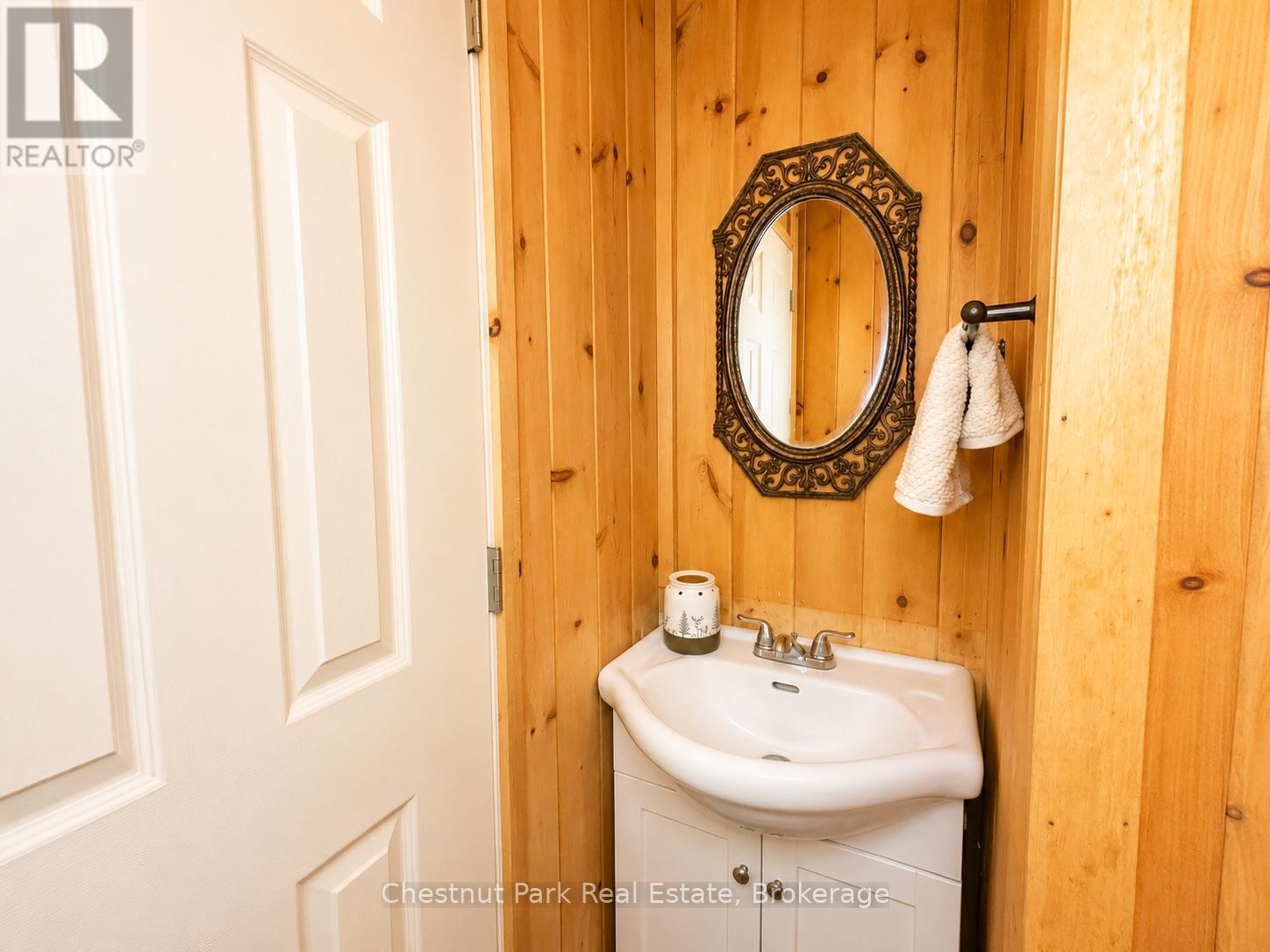 12 Ferndale Road, Muskoka Lakes, Ontario  P0B 1J0 - Photo 8 - X13155688