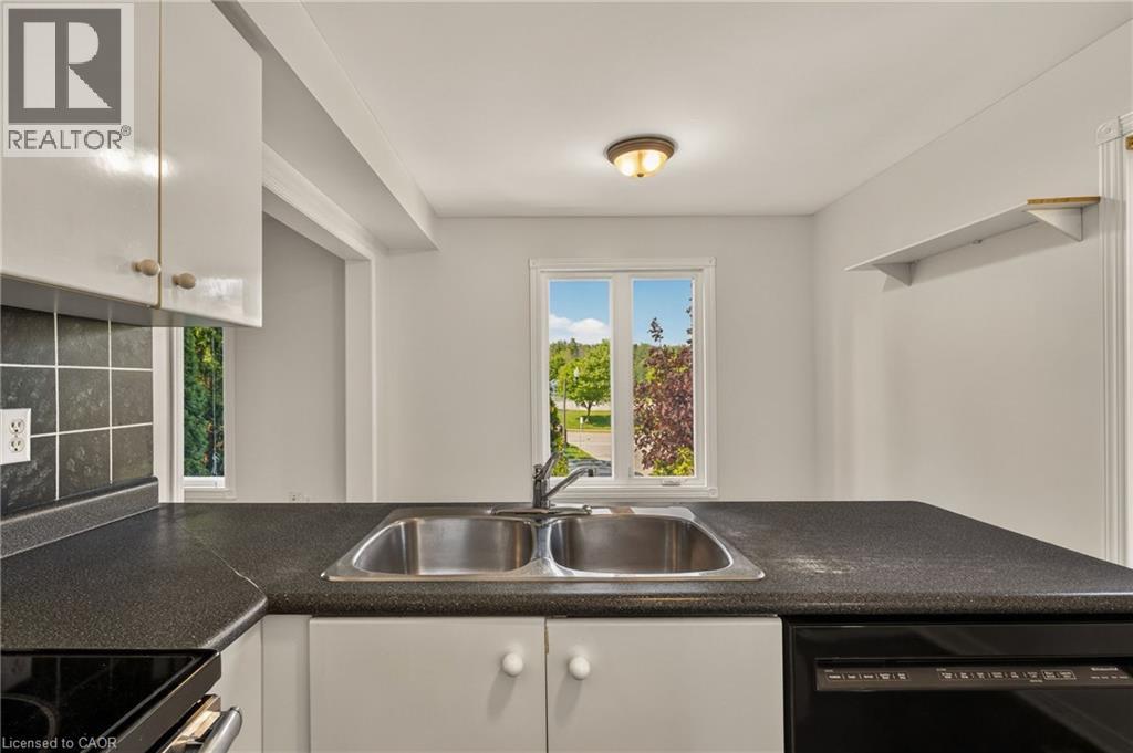 11 Pirie Drive Unit# 19, Dundas, Ontario  L9H 6Z6 - Photo 23 - 40832172