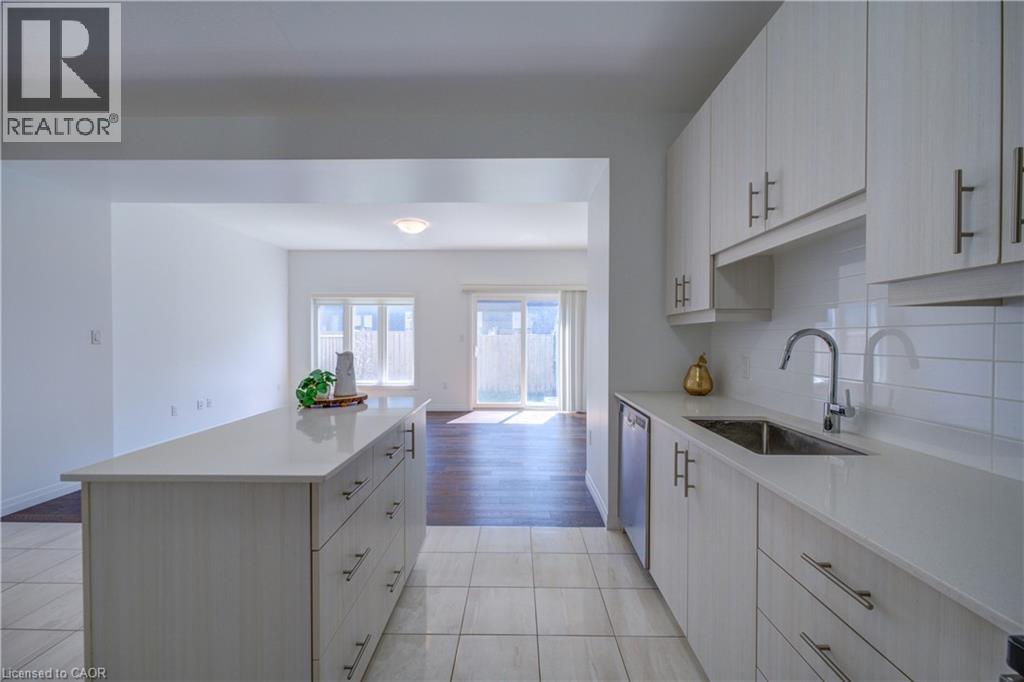 30 Times Square Boulevard Unit# 23, Stoney Creek, Ontario  L8J 0L8 - Photo 17 - 40831357