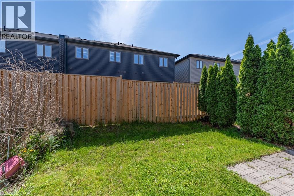 30 Times Square Boulevard Unit# 23, Stoney Creek, Ontario  L8J 0L8 - Photo 45 - 40831357