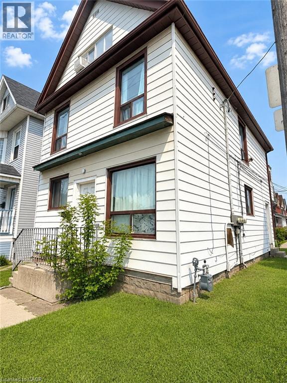 518 Cannon Street E, Hamilton, Ontario  L8L 2E8 - Photo 2 - 40832202