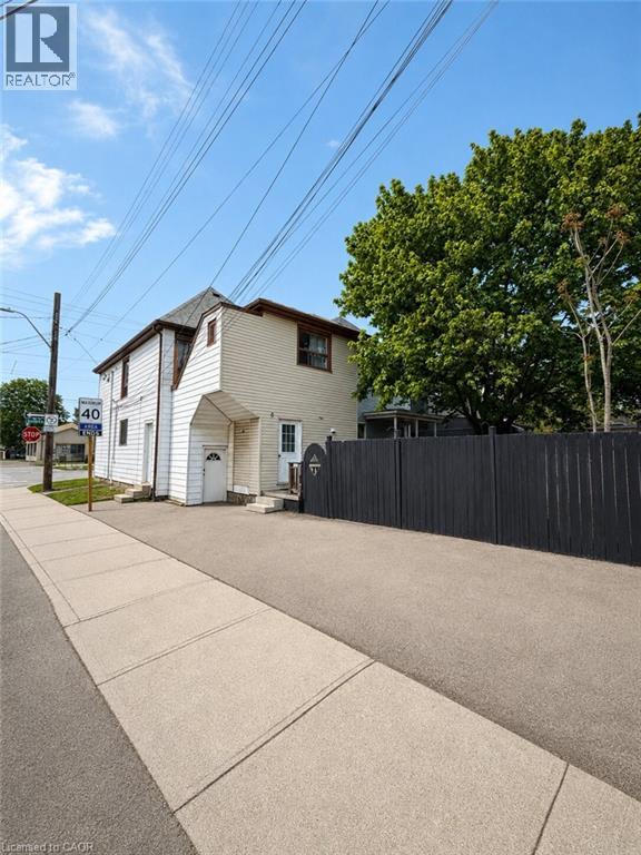 518 Cannon Street E, Hamilton, Ontario  L8L 2E8 - Photo 5 - 40832202