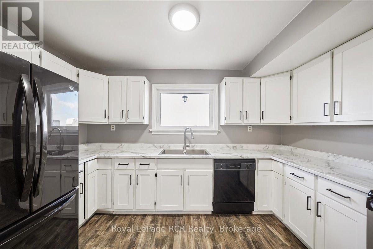 883 30th Street W, Georgian Bluffs, Ontario  N4K 6V5 - Photo 17 - X13156458
