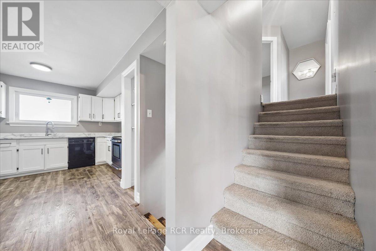 883 30th Street W, Georgian Bluffs, Ontario  N4K 6V5 - Photo 19 - X13156458