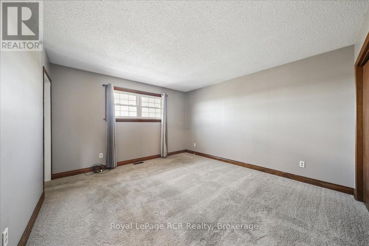 883 30th Street W, Georgian Bluffs, Ontario  N4K 6V5 - Photo 22 - X13156458