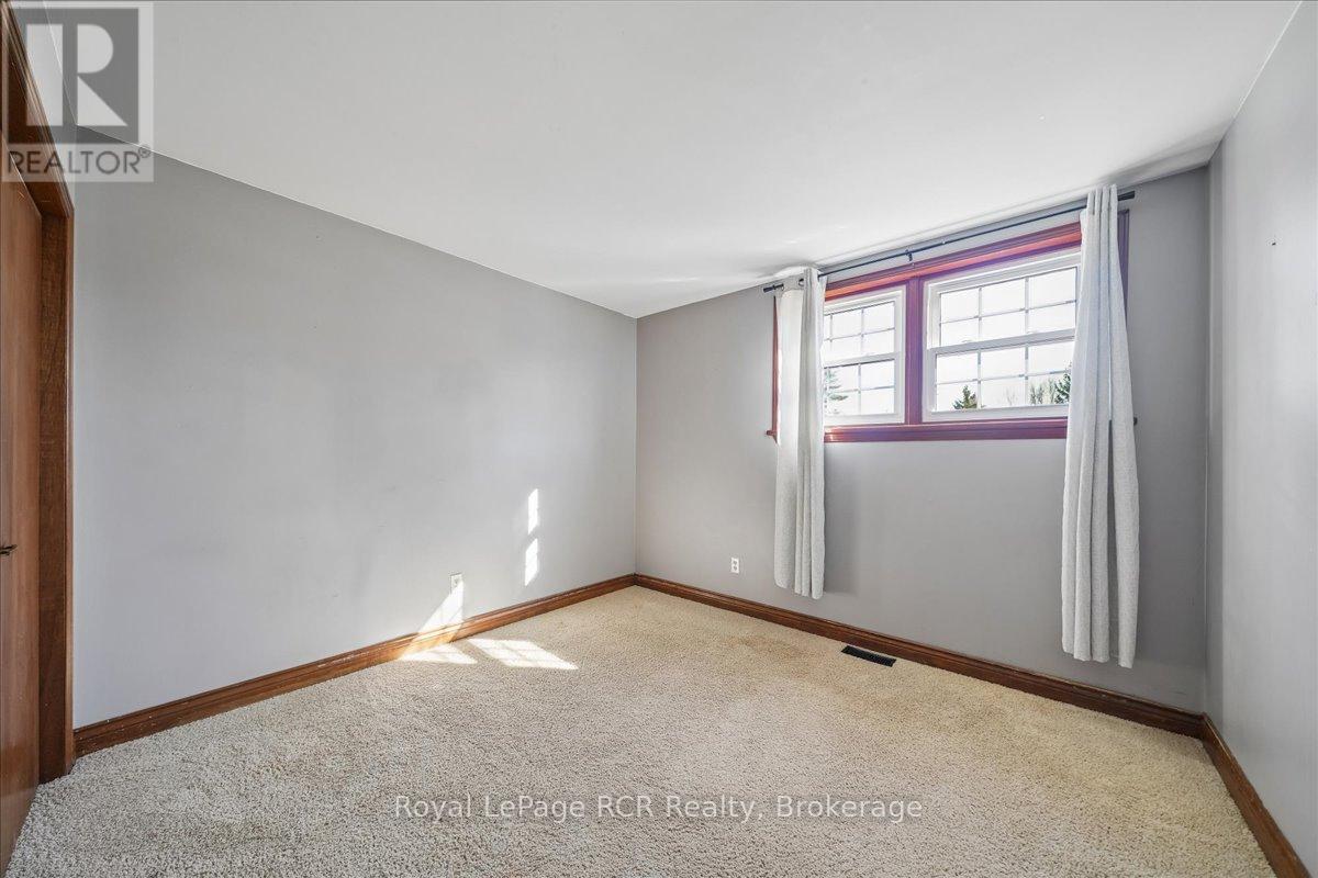 883 30th Street W, Georgian Bluffs, Ontario  N4K 6V5 - Photo 28 - X13156458