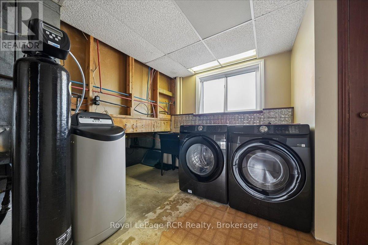 883 30th Street W, Georgian Bluffs, Ontario  N4K 6V5 - Photo 37 - X13156458