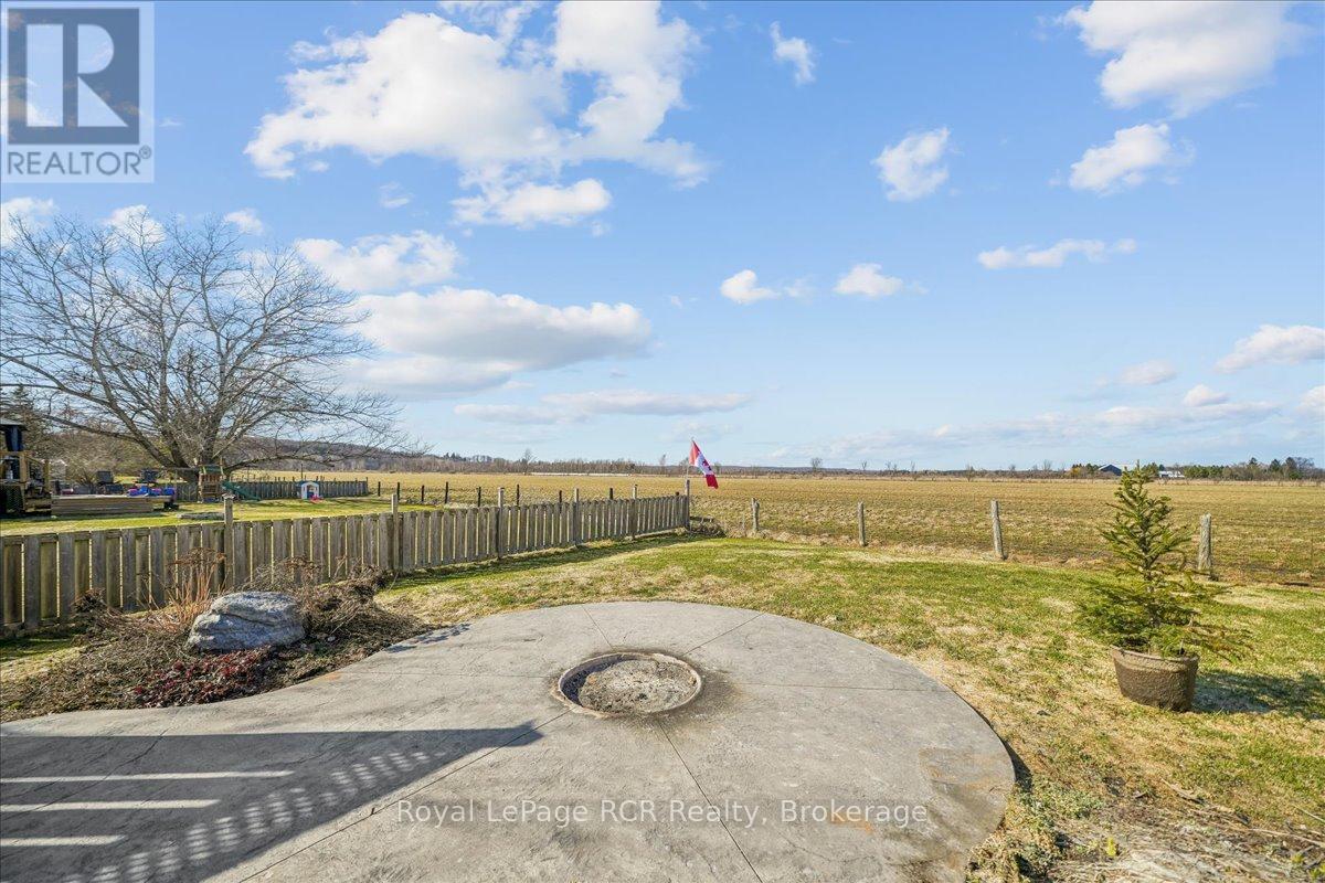 883 30th Street W, Georgian Bluffs, Ontario  N4K 6V5 - Photo 40 - X13156458