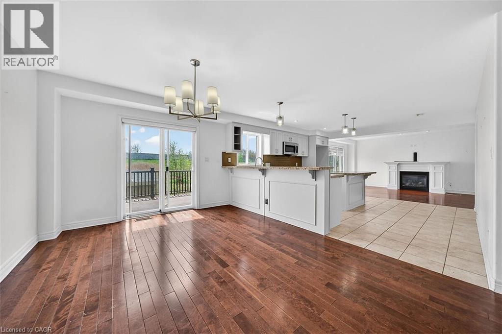 9128 Hendershot Boulevard, Niagara Falls, Ontario  L2H 0E3 - Photo 6 - 40832346