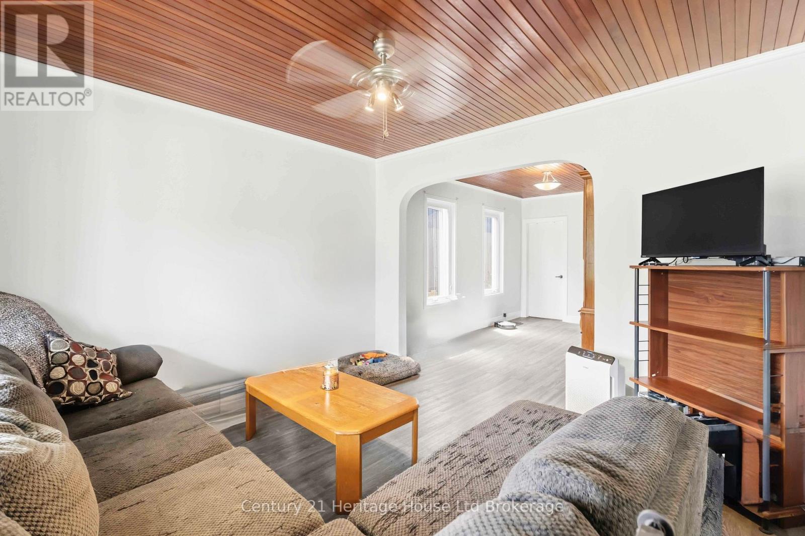 34 Humboldt Parkway, Port Colborne, Ontario  L3K 2H2 - Photo 10 - X13156704