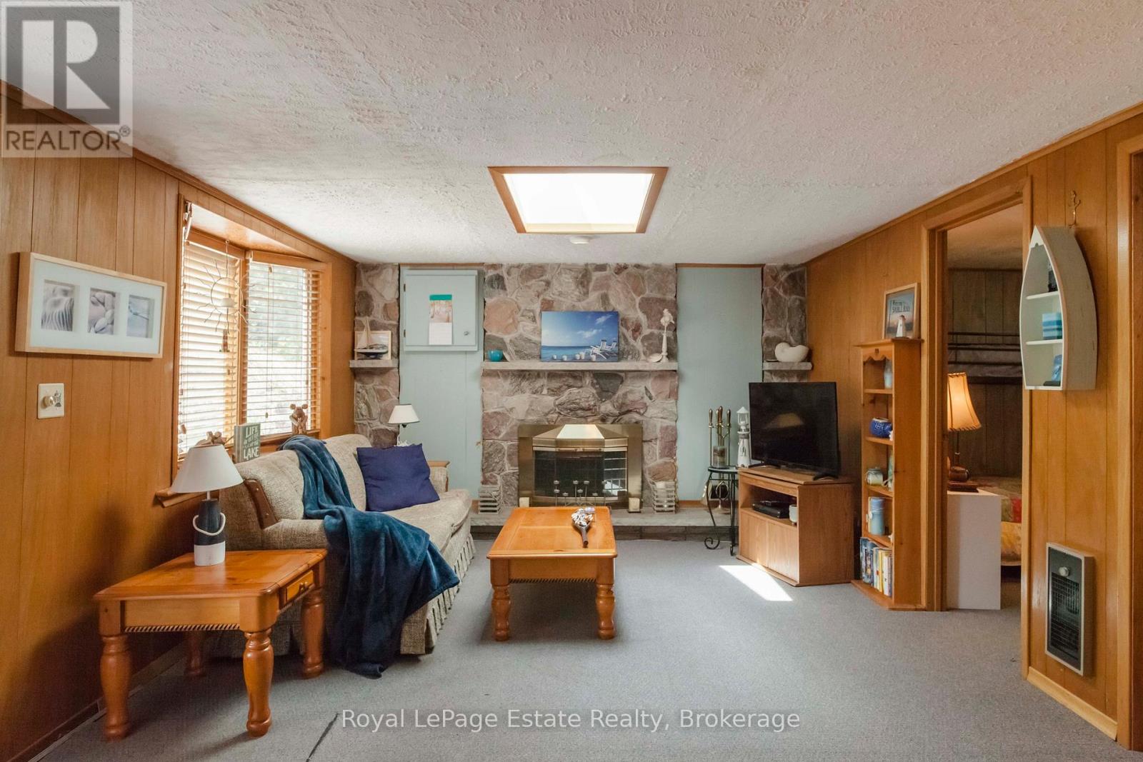 37 Sog Je Wa Sa Drive, Native Leased Lands, Ontario  N0H 2G0 - Photo 11 - X13157086