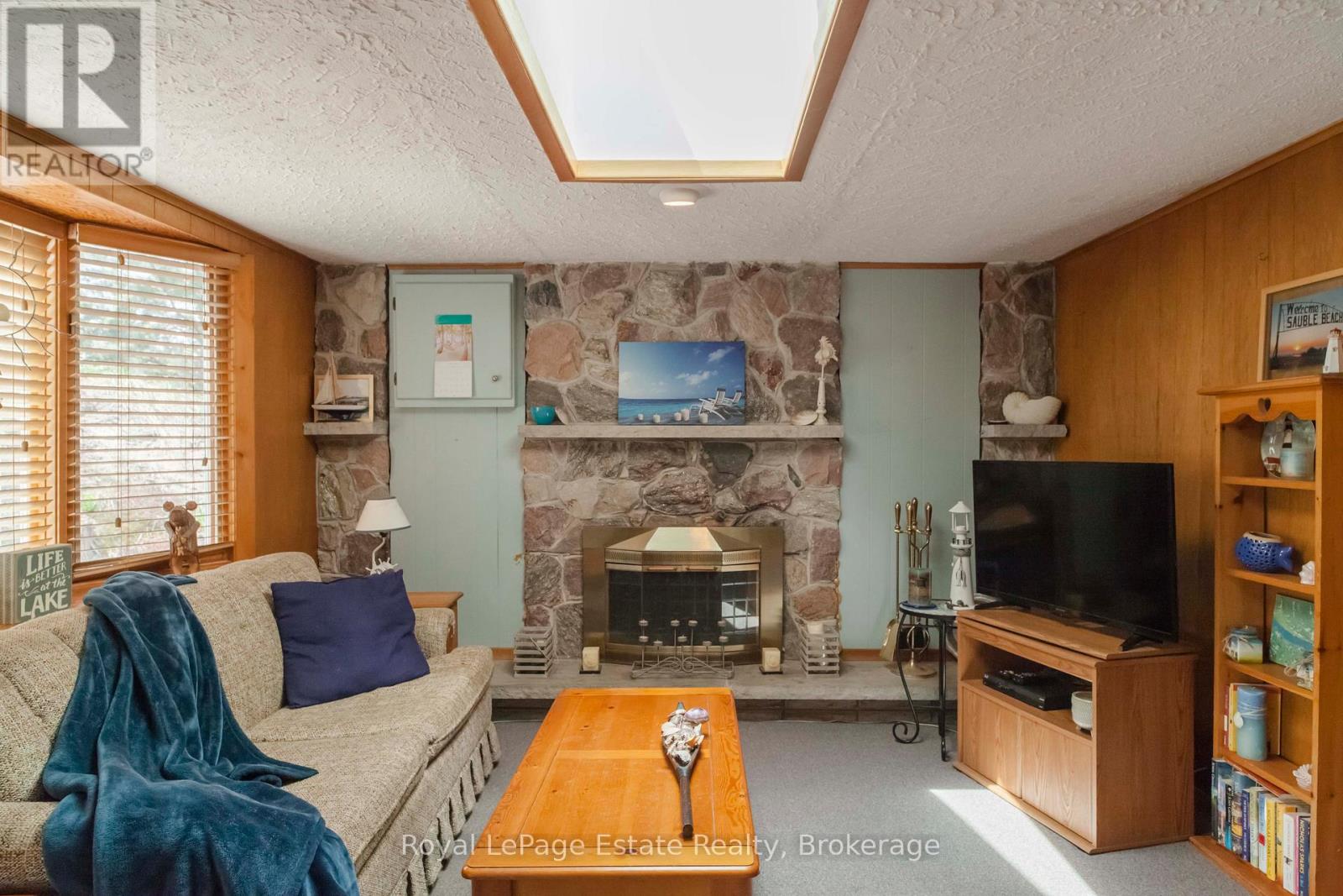 37 Sog Je Wa Sa Drive, Native Leased Lands, Ontario  N0H 2G0 - Photo 13 - X13157086