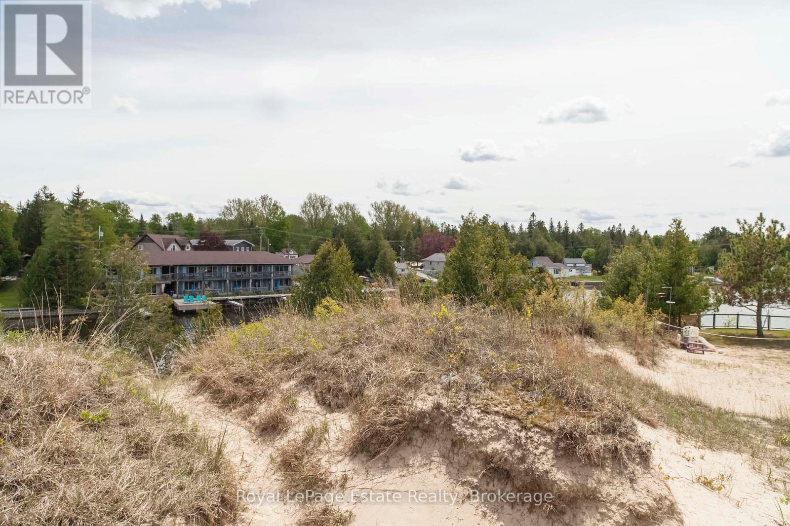 37 Sog Je Wa Sa Drive, Native Leased Lands, Ontario  N0H 2G0 - Photo 34 - X13157086