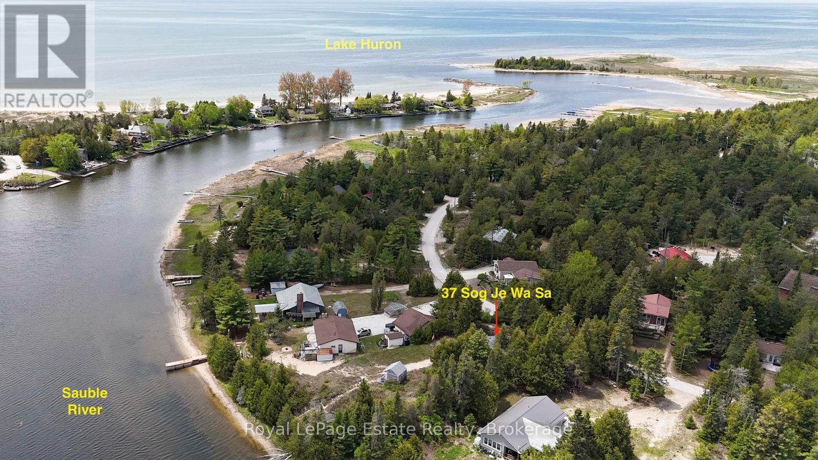 37 Sog Je Wa Sa Drive, Native Leased Lands, Ontario  N0H 2G0 - Photo 4 - X13157086