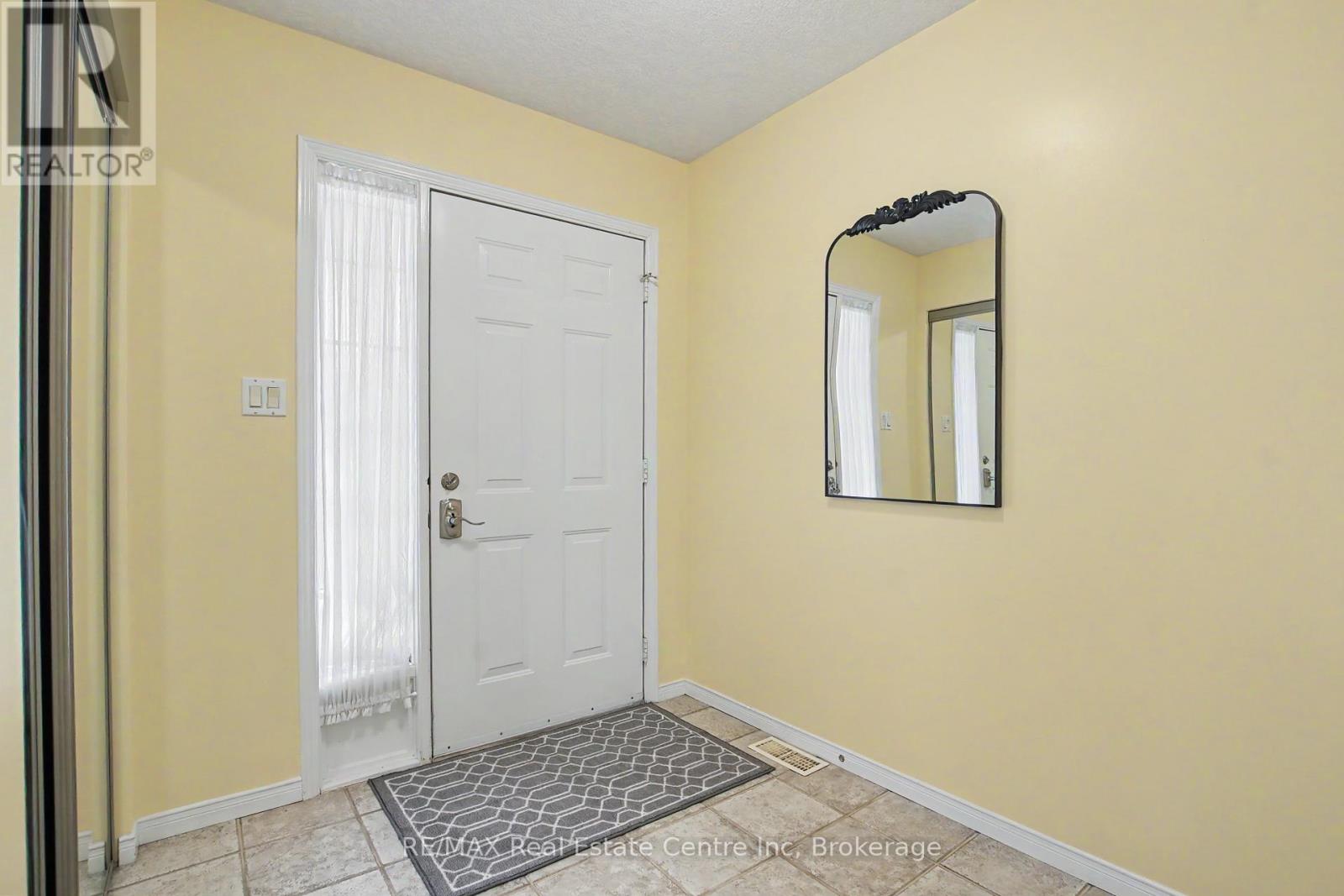 48 - 941 Gordon Street, Guelph, Ontario  N1G 4R9 - Photo 3 - X13157088