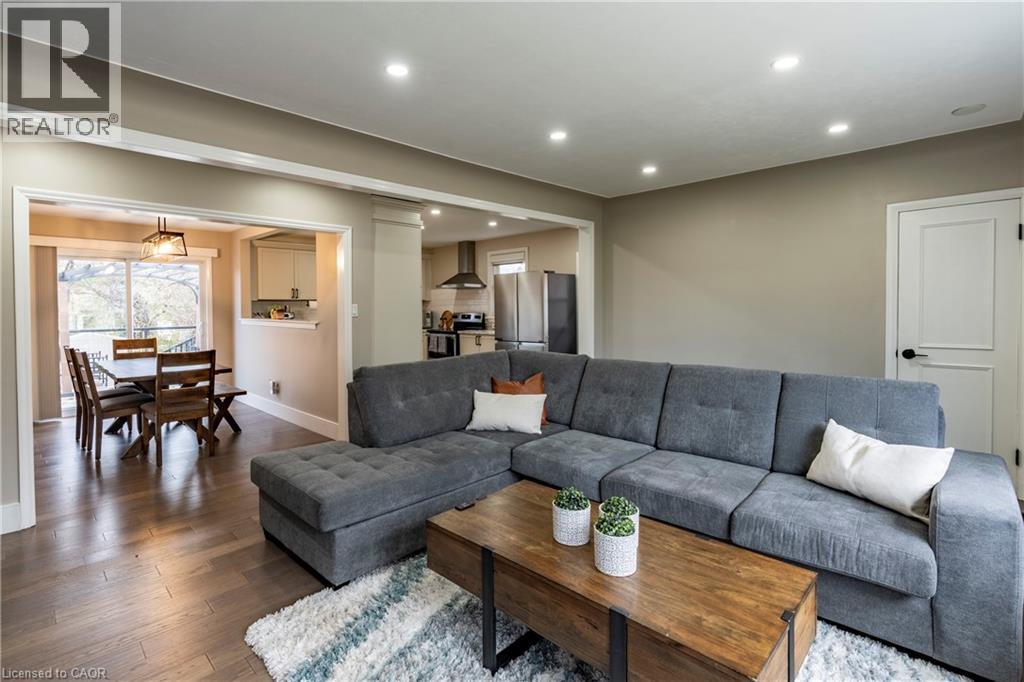 266 Melrose Avenue, Kitchener, Ontario  N2H 2C1 - Photo 11 - 40832434