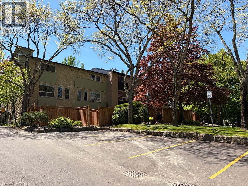 1967 Main Street W Unit# 7, Hamilton, Ontario  L8S 4P4 - Photo 4 - 40832015