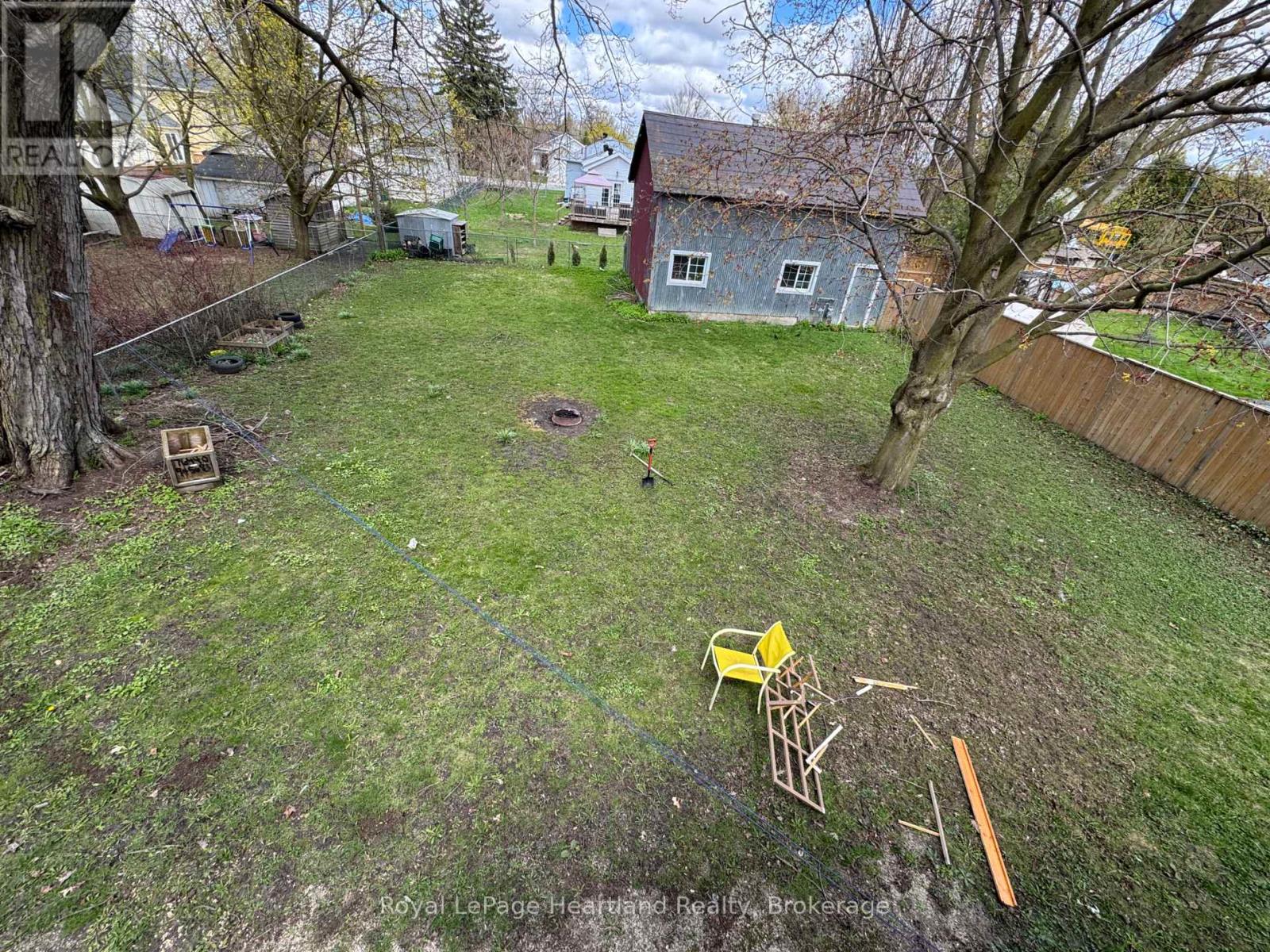 635 Yonge Street, Minto, Ontario  N0G 2P0 - Photo 11 - X13157682