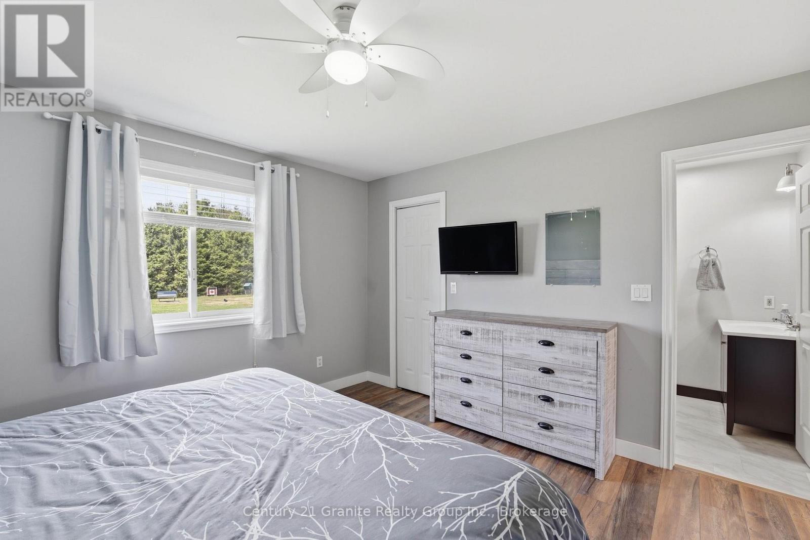 1373 Eagle Lake Road, Dysart Et Al, Ontario  K0M 1S0 - Photo 12 - X13158028