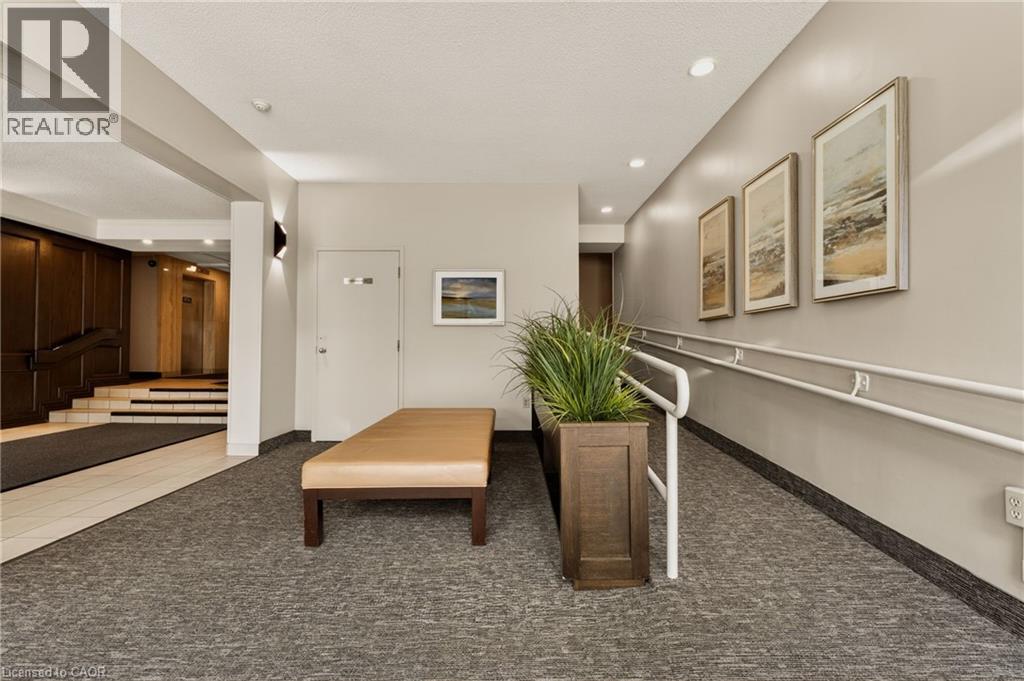 1225 North Shore Boulevard E Unit# 510, Burlington, Ontario  L7S 1Z6 - Photo 4 - 40825661